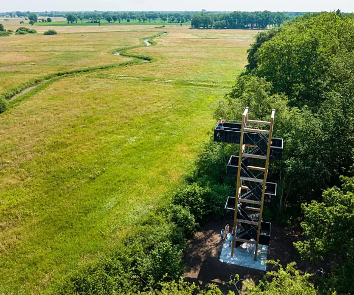 Uitkijktoren 1707312097